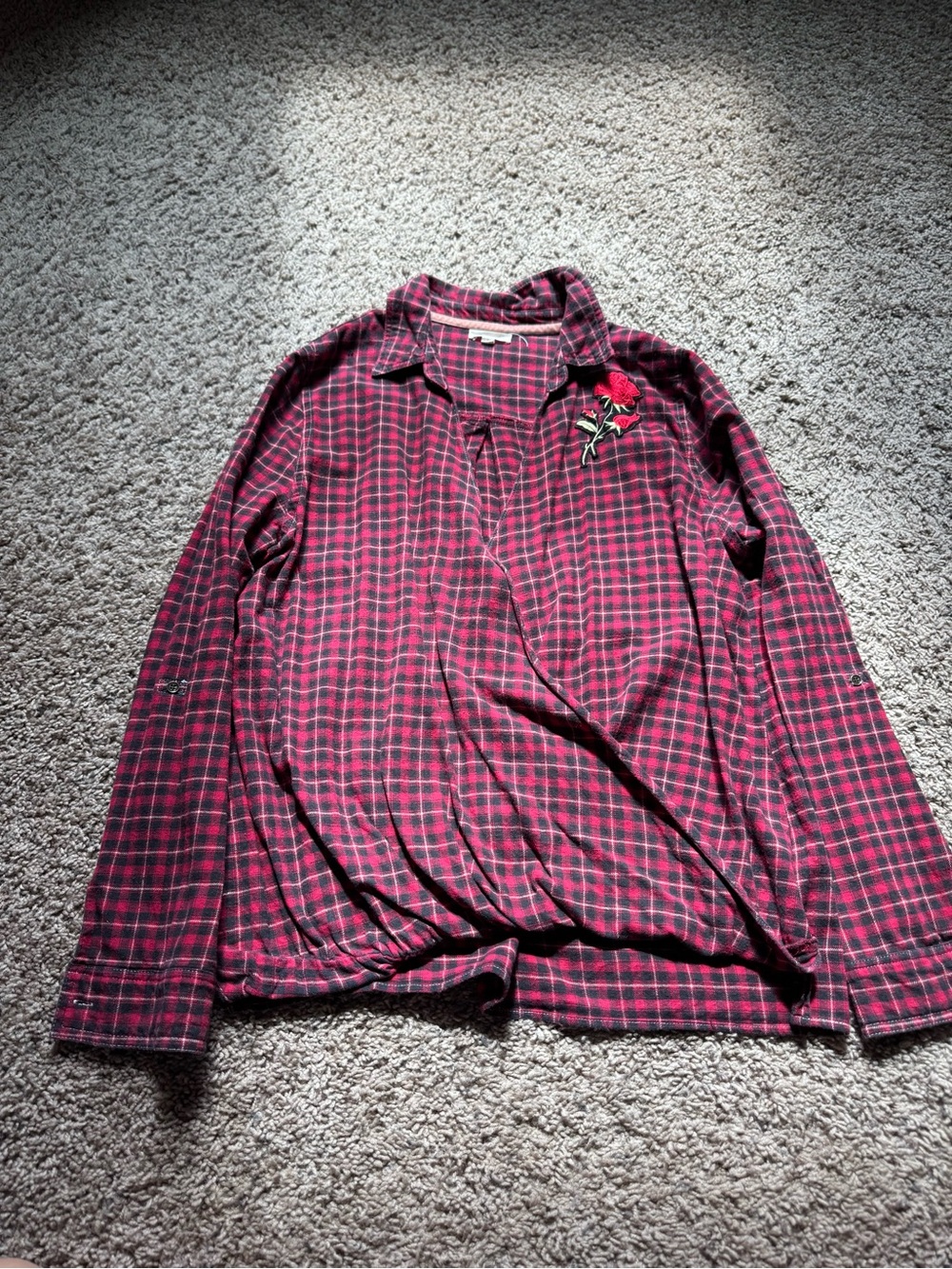 Women's Red Plaid Long-Sleeve Shirt with Rose Embroidery
